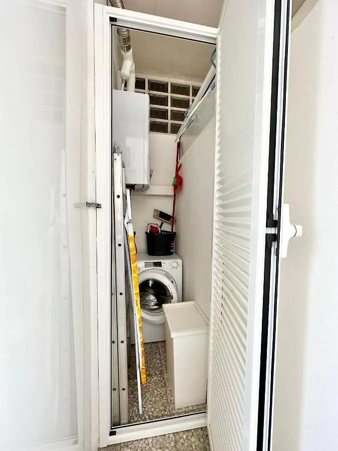 Apartment Hostdomus - Casa Corallo Alassio Italy
